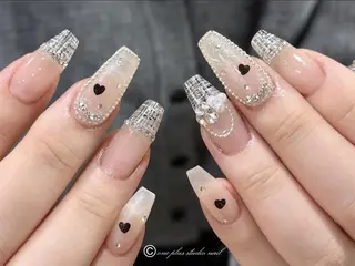 ネイル One Plus Nail Salonのネイルデザイン