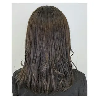 ミディアム カラー arte pelo 辻のヘアスタイル