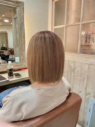 ミディアム 前平 友慈のヘアスタイル