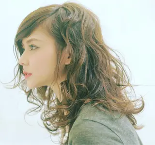 セミロング カラー パーマ ヘアアレンジ 心斎橋 女性 スタイリスト  大阪のヘアスタイル