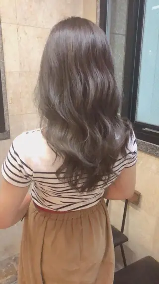 ロング カラー パーマ ヘアアレンジ メンズ ネイル マツエク・マツパ キッズ 🌸グレージュ/ ベージュ🌸yutaのヘアスタイル