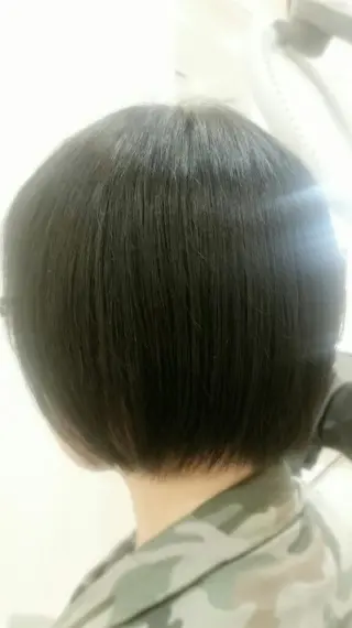 ショート 須賀 一美のヘアスタイル