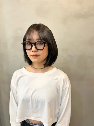 ミディアム モモセ ユメトのヘアスタイル