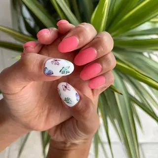 ネイル es nailのネイルデザイン