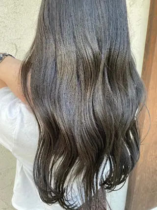 カラー 束感まつぱ🥑🤍 NATUKI🤍のマツエク・マツパデザイン