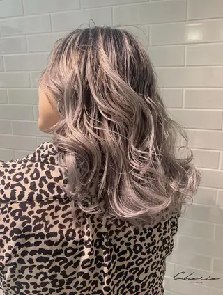 セミロング カラー mao/天神ブリーチ ハイトーンカラーのヘアスタイル