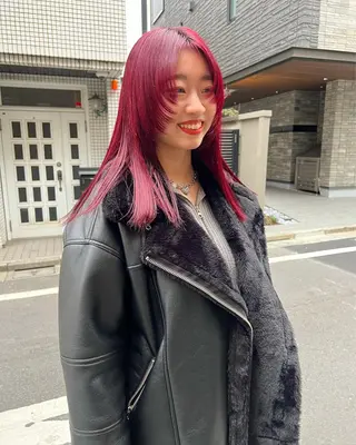 ロング カラー haco＋所属・圧倒的デザイン力 店長🎨RENAのヘアスタイル