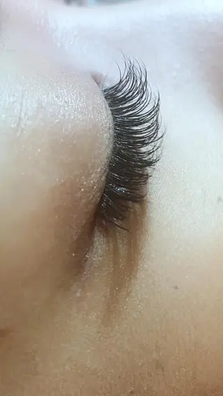 マツエク・マツパ リン リンのネイルデザイン