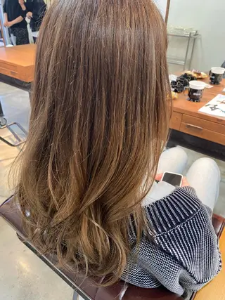 カラー 村上 真依子のヘアスタイル