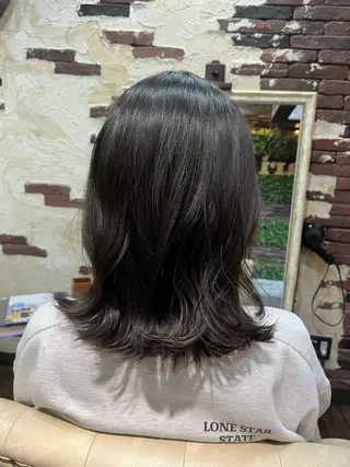 セミロング Calbari 中田 莉紗/奥州市水沢のヘアスタイル