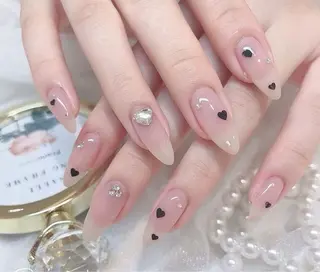 ネイル EMI ANA.CHUOのネイルデザイン