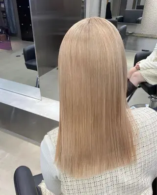 カラー PELE Nagomiのヘアスタイル