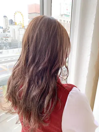 セミロング カラー LUXBE LUCE那覇イオン店所属・LUXBE LUCEのヘアスタイル