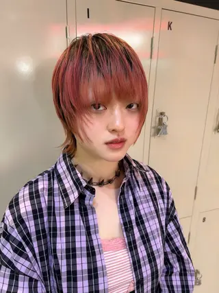 ショート 💥ウルフカット デザインあんな💥のヘアスタイル