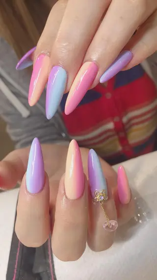 ロング ネイル 長さ出し専門 nynaのネイルデザイン