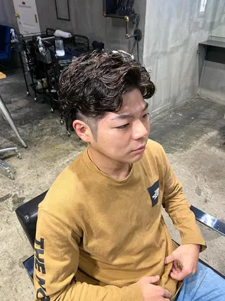 ショート パーマ メンズ Agu hair lore沼館店所属・八戸パーマ/メンズパ ーマ/シンゴ。のヘアスタイル