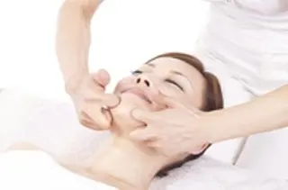 Natural Cotton🍀所属・hayashi aliceのエステ・リラクイメージ