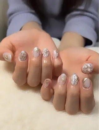 ネイル ecru エクリュのネイルデザイン