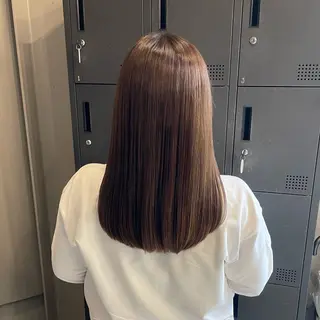 セミロング カラー lolonois / aikuのヘアスタイル