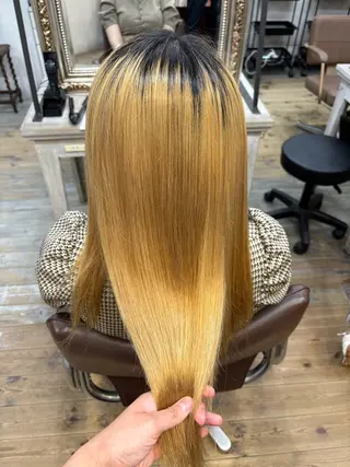 ロング ambiance amiのヘアスタイル