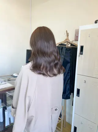 セミロング カラー gram岡崎南 KYOKOのヘアスタイル