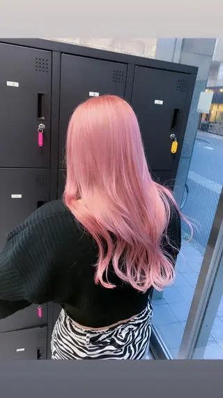 セミロング カラー パーマ ヘアアレンジ メンズ キッズ ネイル マツエク・マツパ アイブロウ 🐺ウルフ×ハイトー ン🖤Yukinoのヘアスタイル