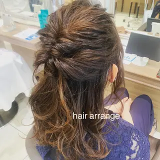 ロング ヘアアレンジ Dears 香芝店所属・関 優希のヘアスタイル