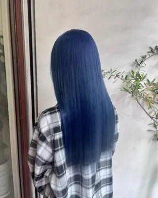 ロング 角田 満帆のヘアスタイル