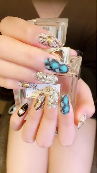 ネイル Petite Cannelle所属・Petite Cannelleのネイルデザイン