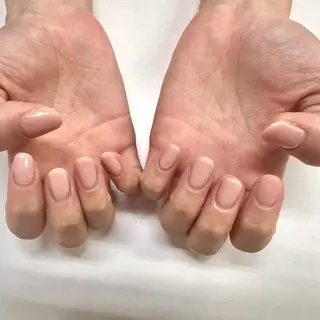 ネイル ネイルサロンエーナイン琴似店所属・鈴木 彩友のネイルデザイン