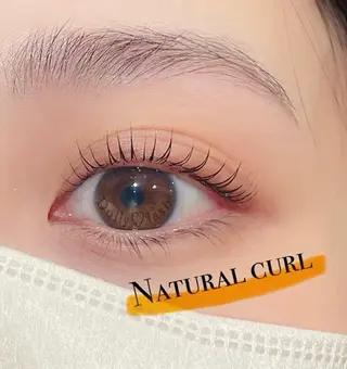 マツエク・マツパ ドーリーラッシュプラリバ店所属・伊東 由佳のマツエク・マツパデザイン