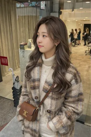 カラー 透明感のある艶髪なら 矢場町駅4番出口すぐのヘアスタイル