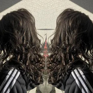 ミディアム カラー 髪質改善美容師 中村 一のヘアスタイル