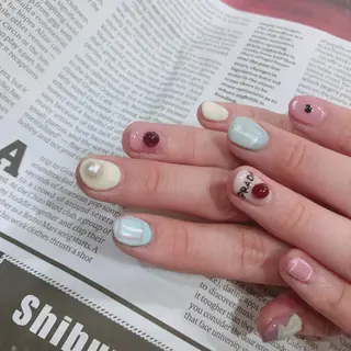 ネイル AOI✩⡱ y2kネイルのネイルデザイン