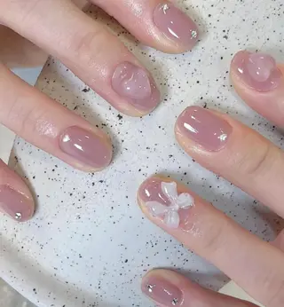 ネイル Queens 榊 まおのネイルデザイン