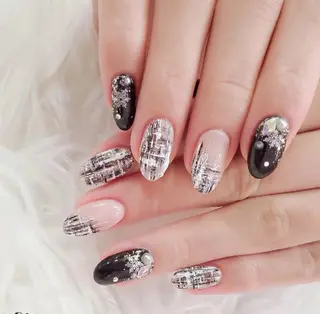 ネイル pink ladyサロン所属・べ にのネイルデザイン