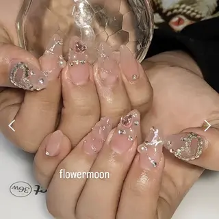 ネイル フラワー ムーンのネイルデザイン