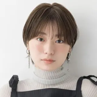 ショート Ang　山口 莉沙のヘアスタイル