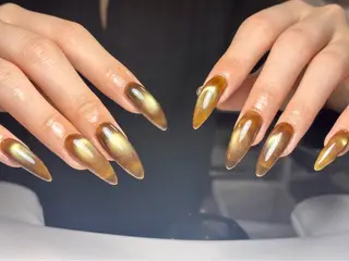 ロング トゥー フエンのネイルデザイン