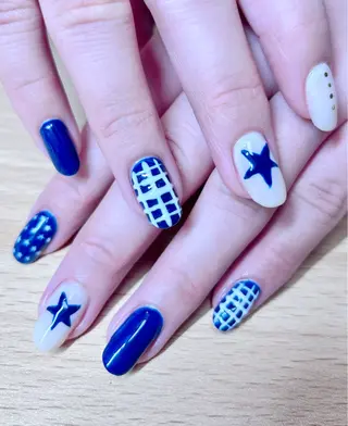 ネイル LUKA NAILのネイルデザイン