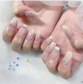 ネイル Minami 🍓のネイルデザイン