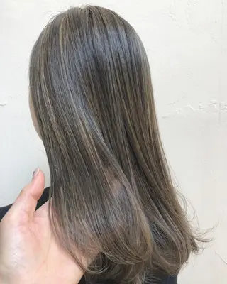 ミディアム luve heart's And Be minamisemba所属・脇坂 佳世の眉毛・アイブロウイメージ