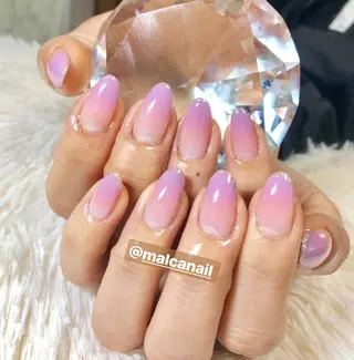 ミディアム カラー パーマ ヘアアレンジ キッズ ネイル マツエク・マツパ MALCAnail(マルカネイル)所属・荒木 莉奈のネイルデザイン