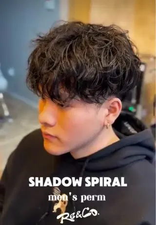 パーマ RE&COメンズ専門 リュウタのヘアスタイル