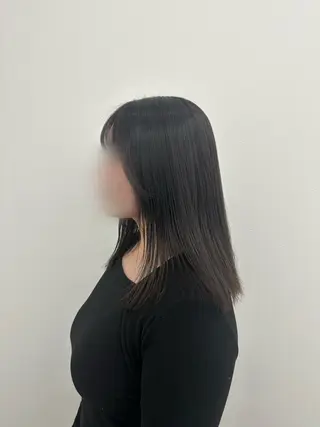 セミロング 市川 栖々子のヘアスタイル