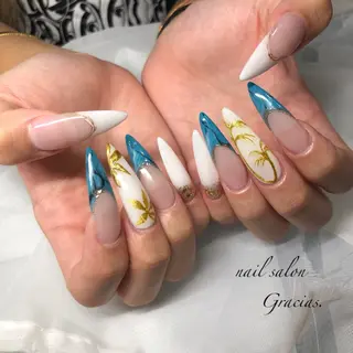 ネイル Gracias. rieのネイルデザイン