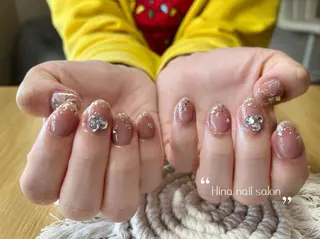 ネイル ヒナネイルサロン所属・Hina ネイルサロンのネイルデザイン