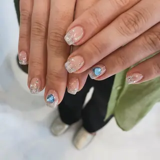 ネイル Yu_me北堀江店所属・Yu_me北堀江 shinoのネイルデザイン