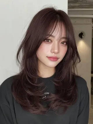 カラー セミロング ✂韓国レイヤー 🦋みやび🪽のヘアスタイル