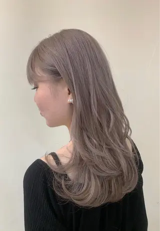 ロング カラー インク 美容院のヘアスタイル